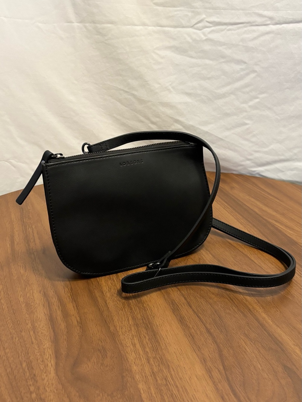 Lo & Sons Black Leather Crossbody Bag
